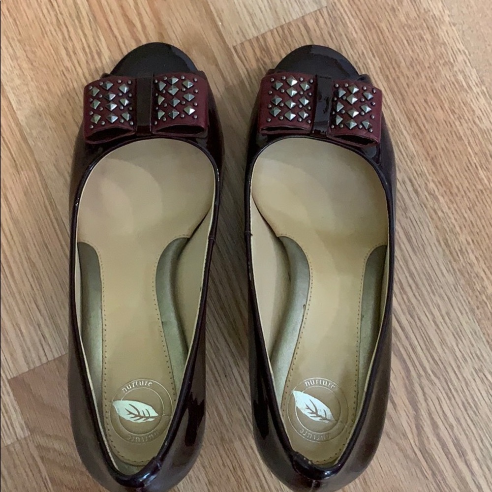 Nurture heels